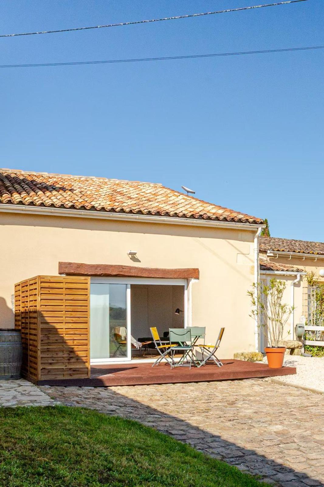Guesthouse Les Maurins Saint-Sulpice-de-Faleyrens Dış mekan fotoğraf