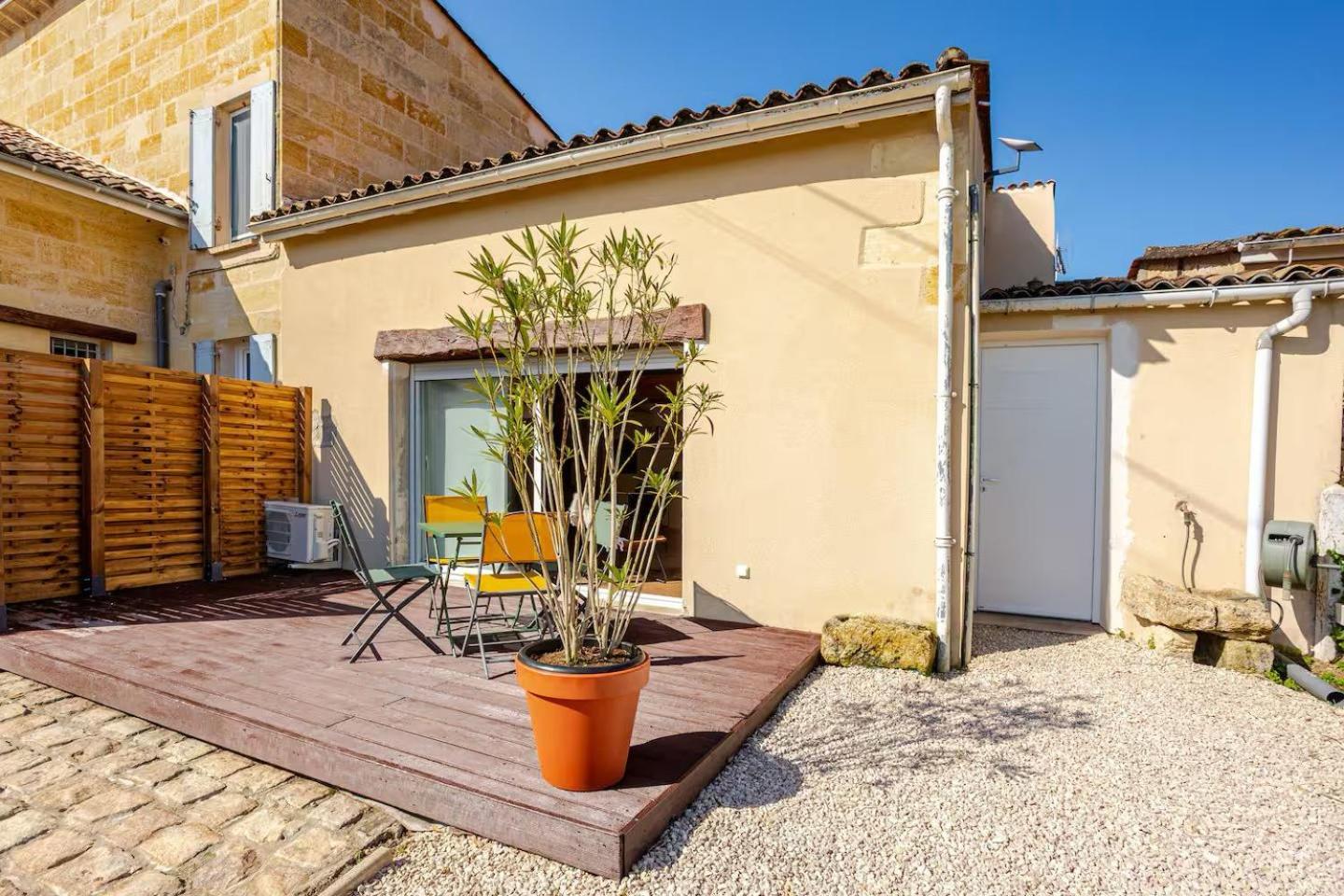 Guesthouse Les Maurins Saint-Sulpice-de-Faleyrens Dış mekan fotoğraf