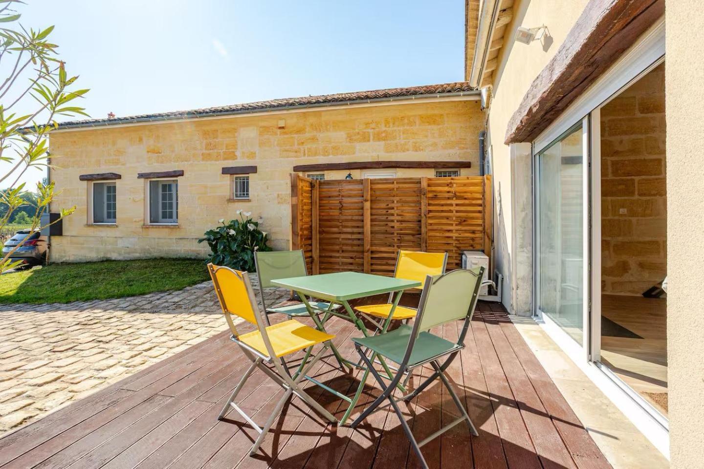 Guesthouse Les Maurins Saint-Sulpice-de-Faleyrens Dış mekan fotoğraf